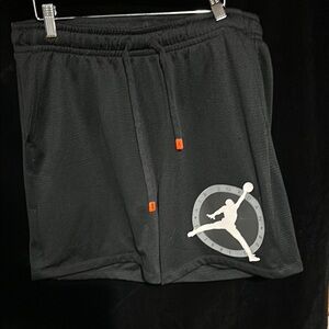 Jordan Flight MVP Shorts in Black -
DV7602-010